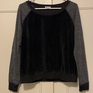 Splendid velour top. Black with charcoal sleeves.  Size medium